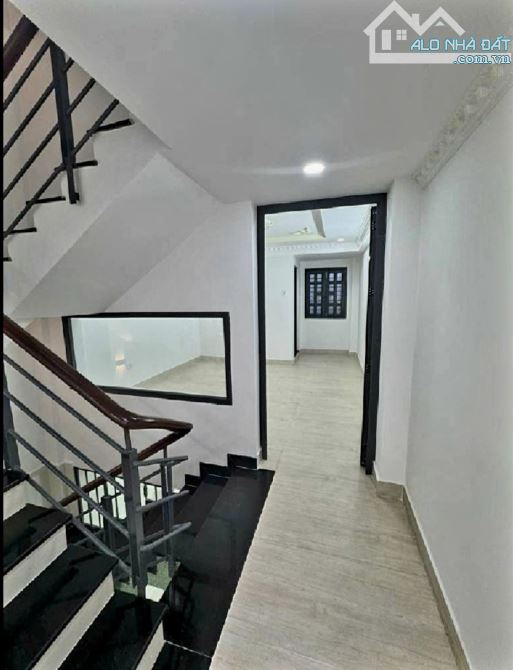 Bán nhà ( 4 X 18 ) CXPLD Bình Phú, 4 tầng mới ở ngay đường 12m khu đồng bộ chỉ 11,9 tỷ. - 3