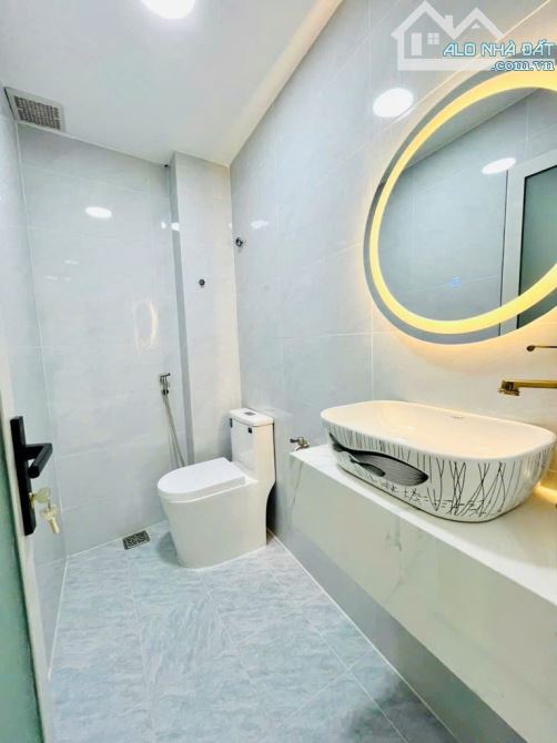 NHÀ MỚI ĐẸP TẶNG TOÀN BỘ NỘI THẤT SANG TRỌNG. TRUNG TÂM GÒ VẤP. GIÁ YÊU THƯƠNG. - 3