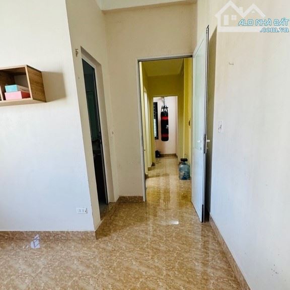Nhà Kim Hoàng lô góc 39m2 4 tầng dân xây chắc chắn ô tô đỗ gần rẻ nhất khu vực 5 tỷ 35 - 4