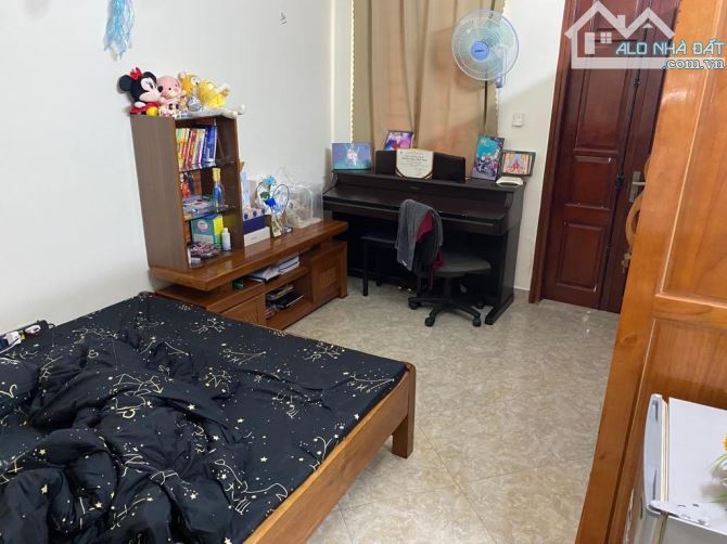 Bán nhà nguyễn chính 32m2 5 tầng còn mới – Gần ô tô tránh - giá 6.5 tỷ - 4