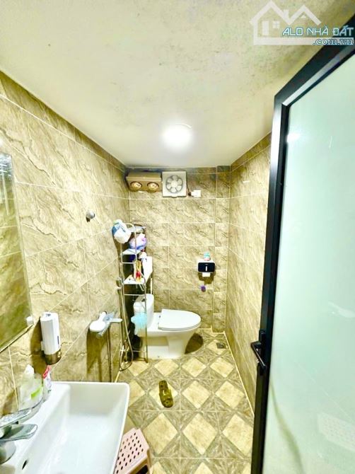 BÁN NHÀ HÀO NAM-ĐỐNG ĐA,DT-45/50M -5T- MT4.6M-GIÁ CHỈ 13 TỶ - 4