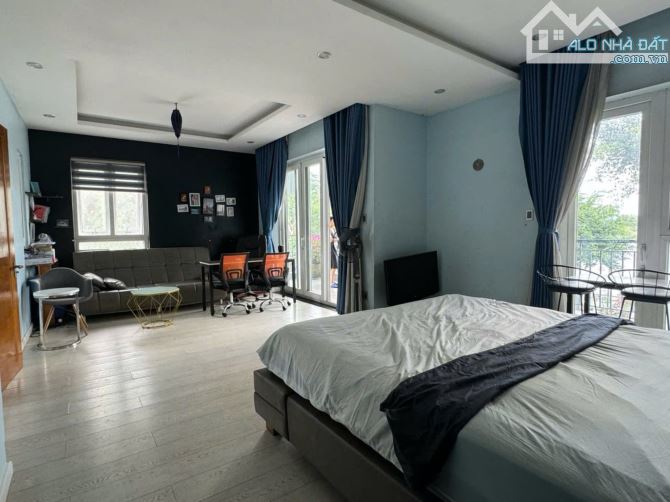Bán BIỆT THỰ Mặt tiền đường số 10 View Sông SG Hiệp Bình Chánh 490m2 Giá 45.5 Tỷ - 4