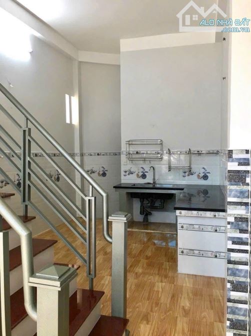 BÁN NHÀ NGUYỄN ẢNH THỦ NGANG KHỦNG 12M CHIA THÀNH 3 CĂN VỪA Ở VỪA KINH DOANH ĐỈNH - 4