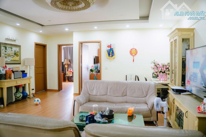 Bán CC 3PN, 2WC, 186m2 tại 101 Láng Hạ, Đống Đa, Hà Nội, giá tốt, hàng hiếm - 4