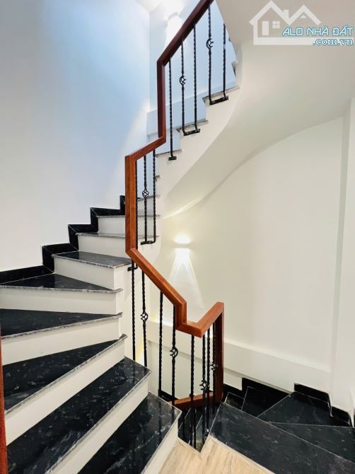 Bán nhà Tây Tựu, Bắc Từ Liêm, 30 m2, 6 tầng, giá 5.3 tỷ  Ô TÔ ĐỖ - 4