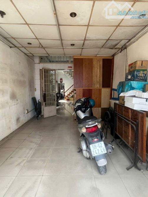Bán nhà mặt tiền Phan Văn Trị, P.14, Bình Thạnh: 3,6 x 20, giá: 13,3 tỷ. - 4