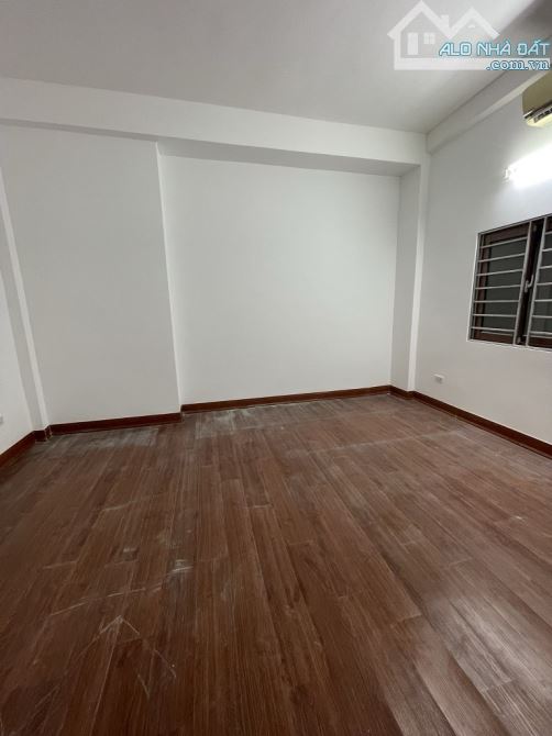 PHÂN LÔ Ô TÔ VÀO NHÀ – VIP NHẤT XUÂN LA – CÁCH HỒ TÂY VÀI BƯỚC CHÂN - 4