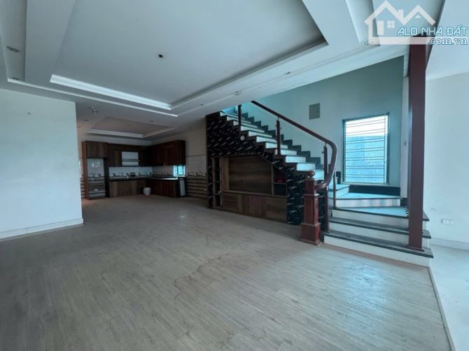 SIÊU PHẨM LÔ GÓC 3 TẦNG MẶT PHỐ TRỤC LIÊN XÃ THUỴ LÂM - ĐÔNG ANH - 4