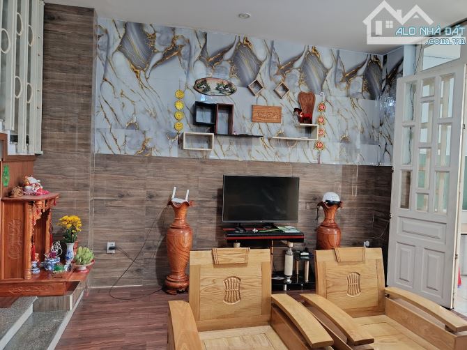 🏡 BÁN NHÀ 3 TẦNG GẦN VINCOM DĨ AN – DT 110M² – XE HƠI VÀO NHÀ – CHỈ 3.55 TỶ - 4