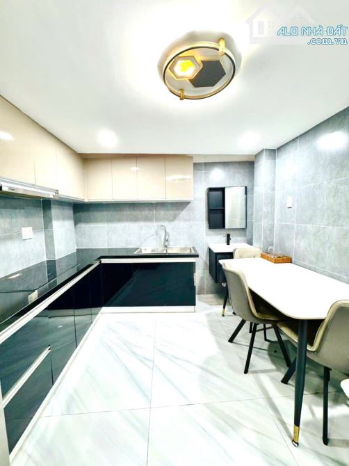 Nhà đẹp bán gấp ở gần đường Phan Huy Ích và Quang Trung, 46m2, 5 tầng, chỉ 5.5 đồng - 4