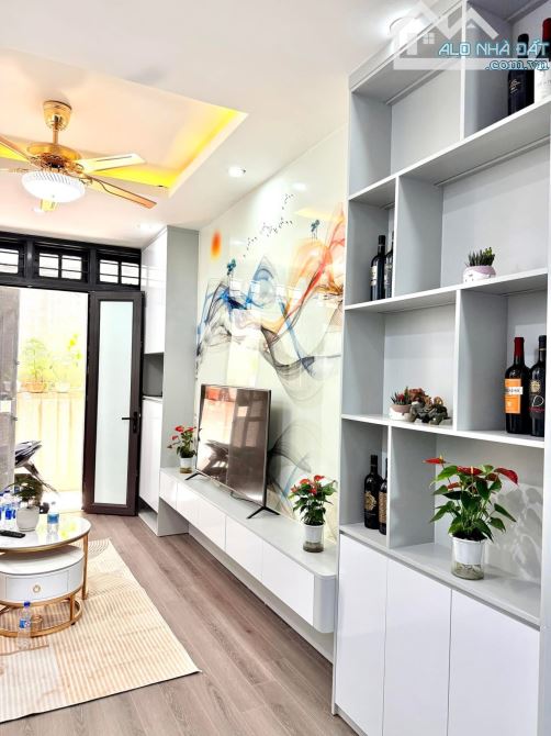 CẦN BÁN NHÀ ĐẸP GẦN PHỐ LÔ GÓC 2 MẶT THOÁNG 40M4T 7,55 TỶ - 5