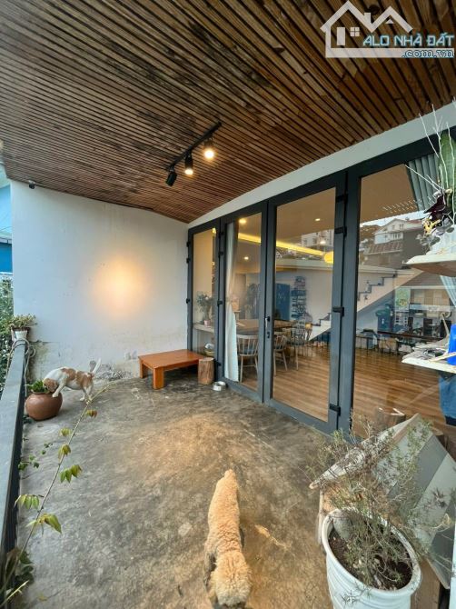 NHÀ 2 TẦNG 2 MẶT TIỀN VIEW DINH BẢO ĐẠI 134M2 NGANG 7M NỞ HẬU 16M CÁCH CHỢ 1.3KM -5,8 TỶ - 5