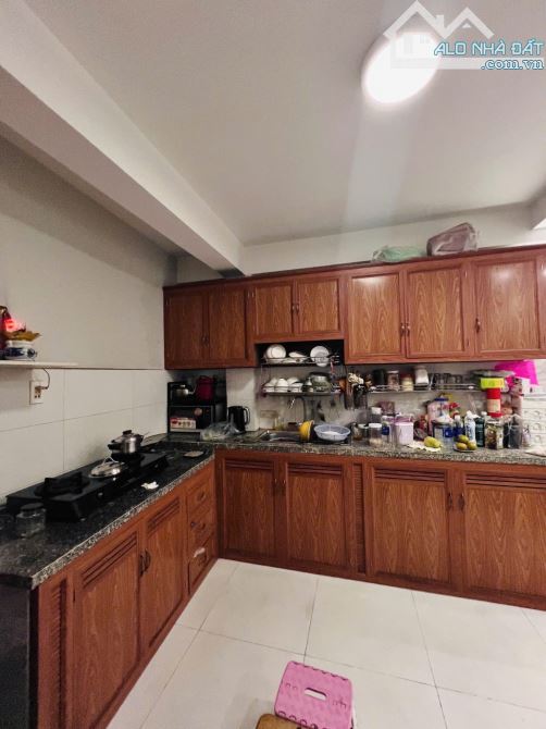 KHAI THÁC CHDV – 5 TẦNG 9 PN – HẺM Ô TÔ – THÍCH QUẢNG ĐỨC PHÚ NHUẬN – CHỈ 9.x TỶ - 5