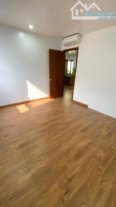 BÁN CHUNG CƯ  TÒA CT2B KĐT TÂN TÂY ĐÔ - CĂN GÓC -  TẦNG TRUNG - 79M - 4,2 TỶ - 5