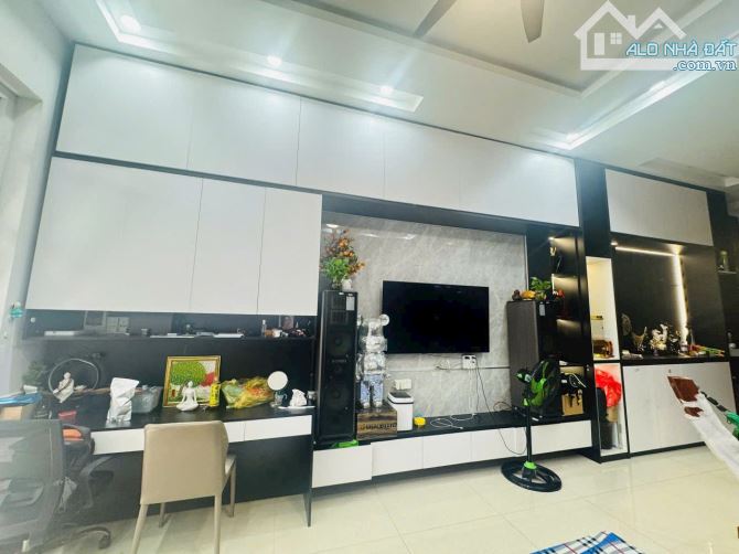 Nhà Đẹp khu dân cư Điền Thuận Tx25 ( 1 trệt 3 lầu ) cách đường Tx25 chỉ 200m - 5