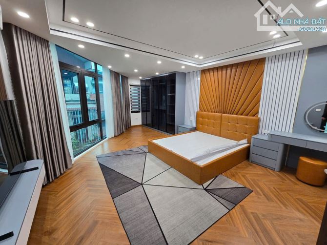 Bán nhà 7 tầng Nguyễn Văn Cừ gara oto, thang máy, full nội thất, 12.9 tỷ - 5