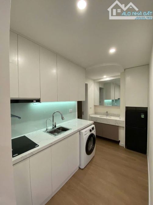 BÁN TÒA CCMN GIẢNG VÕ 75M2 7T LÔ GÓC - 11 CĂN HỘ CAO CẤP CHO THUÊ 100TR/THÁNG - GIÁ 19.9đ - 5