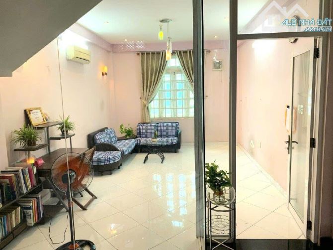 NHÀ 2 MẶT TIỀN, SỔ VUÔNG, KO LG - KHU BÀU CÁT - 4x16 (64m2), 4 TẦNG - 11 TỶ - 5
