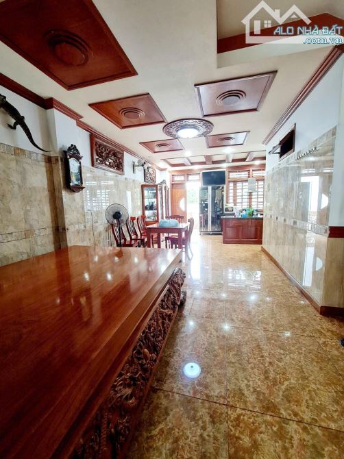 Bán Biệt thự 5 lầu mái Thái MTKD Spa Nguyễn Văn Khối 7m 266m2 có hầm, hồ bơi chỉ 22.5 tỷ - 5