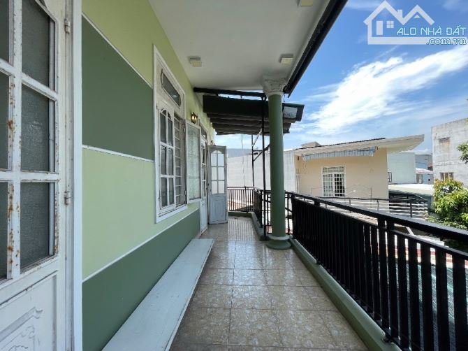 BÁN BIỆT THỰ KIỆT NÚI THÀNH - TT HẢI CHÂU VỪA Ở VỪA KINH DOANH - 6