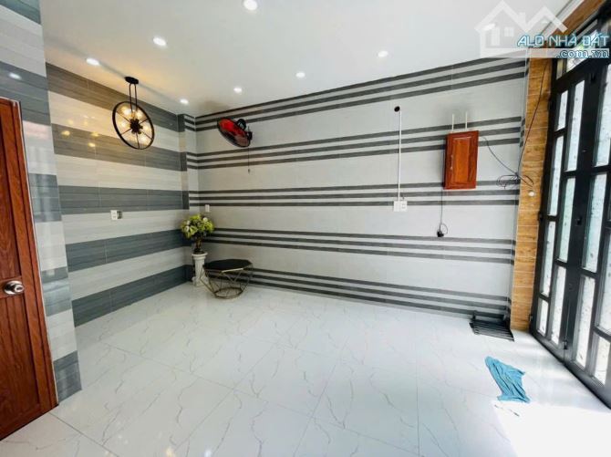💎Bán Nhà Hẻm Phạm Văn Chiêu- P.14💎diện tích 4❌5 1 Lầu 2PN 2WC💵2,8 Tỷ - 6