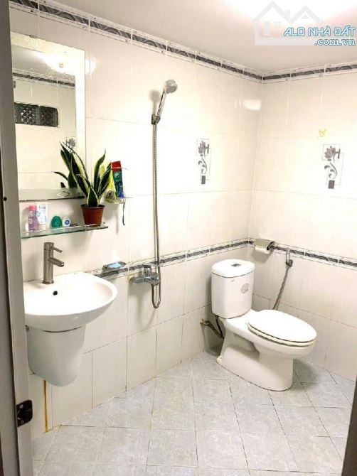 NHÀ 2 MẶT TIỀN, SỔ VUÔNG, KO LG - KHU BÀU CÁT - 4x16 (64m2), 4 TẦNG - 11 TỶ - 6