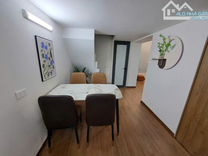 Bán gấp Tập thể Vip1 64 Ngô Thì Nhậm, Hai Bà Trưng,  90 m2 – 4PN, full nội thất. 4,15 tỷ. - 7