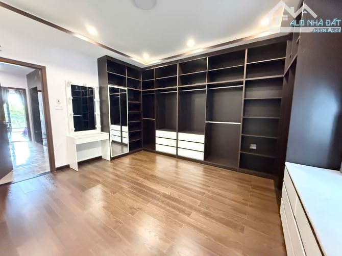 Bán nhà 3 tầng đường số 14 KĐT Hà Quang 2, Nha Trang. Có thang máy - 7