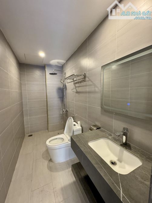 Phố Đàm Quang Trung nhà đẹp 42m2- mt4.8- 6 tầng, ô tô, thang máy, ngay cạnh AEON - 7