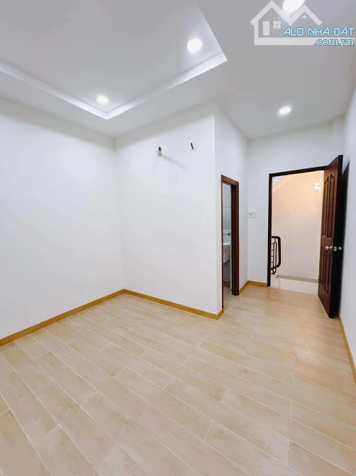 5.8 Tỷ -QUẬN 1 - TRẦN ĐÌNH XU- 5 TẦNG BTCT KIÊN CỐ - MỚI ĐẸP XÁCH VALI VÀO Ở NGAY - 8