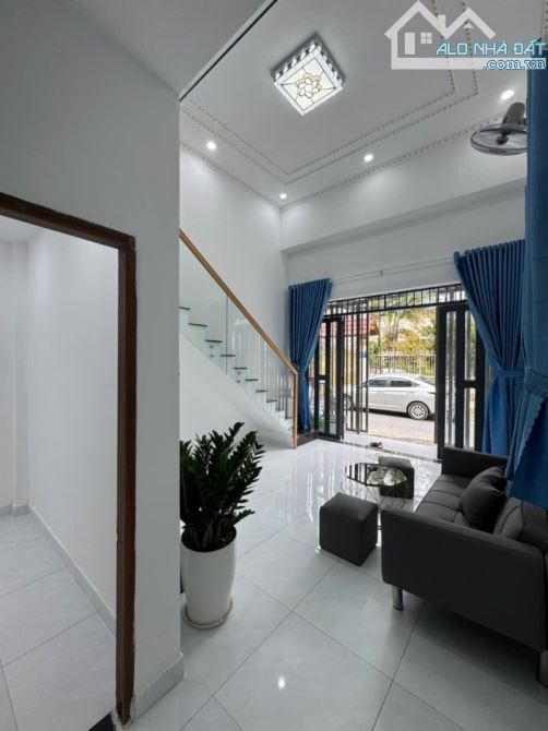 MTKD LINH XUÂN - HẺM TO ĐẸP - NHÀ 2 TẦNG - NHỈNH 4  TỶ - 8