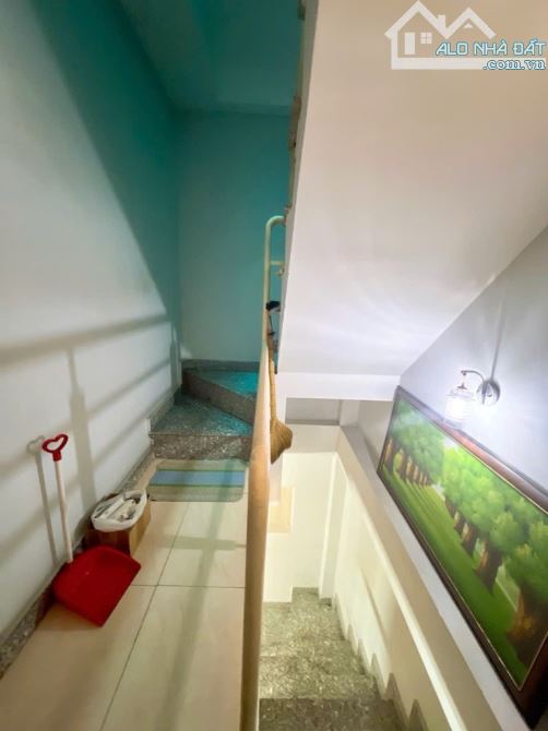 SÁT MẶT TIỀN ĐƯỜNG SỐ 8 – NHÀ 4 TẦNG BTCT ĐẸP NHƯ MỚI – Giá chỉ 4đ5 - 8