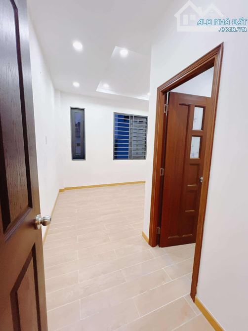 5.8 Tỷ -QUẬN 1 - TRẦN ĐÌNH XU- 5 TẦNG BTCT KIÊN CỐ - MỚI ĐẸP XÁCH VALI VÀO Ở NGAY - 9