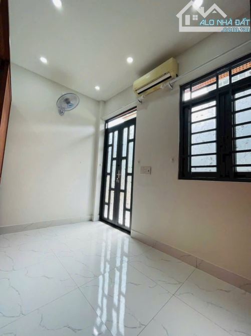 💎Bán Nhà Hẻm Phạm Văn Chiêu- P.14💎diện tích 4❌5 1 Lầu 2PN 2WC💵2,8 Tỷ - 9