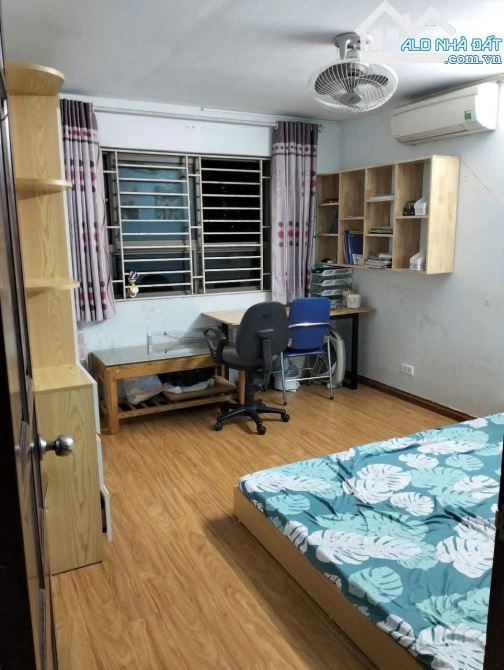 CỰ LỘC THANH XUÂN NHÀ 4 TẦNG DÂN XÂY TRẮC CHẮN VIEW ĐỈNH NGÕ THÔNG OTO 36M_7,5 TỶ - 9