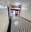 Cho thuê nhà 5 tầng ngõ 121 phố Thái Hà, Đống Đa. Giá: 20tr