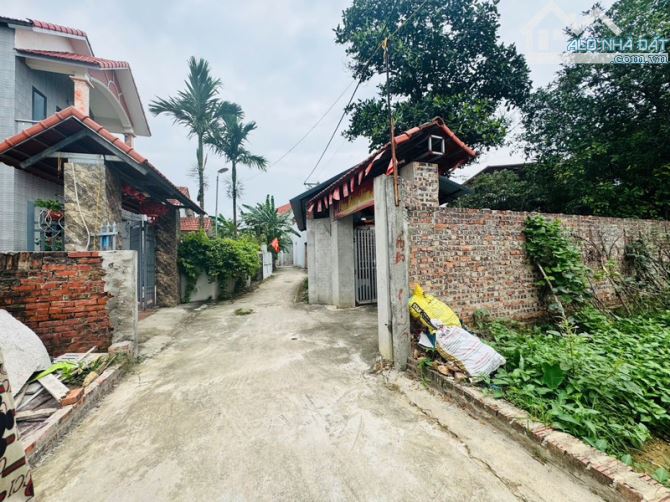ĐƯỜNG THÔNG Ô TÔ VÀO TẬN ĐẤT - CÁCH CHỢ THANH TRÍ 200M - CÁCH DỰ ÁN NỘI BÀI ĐẠI LẢI 300M