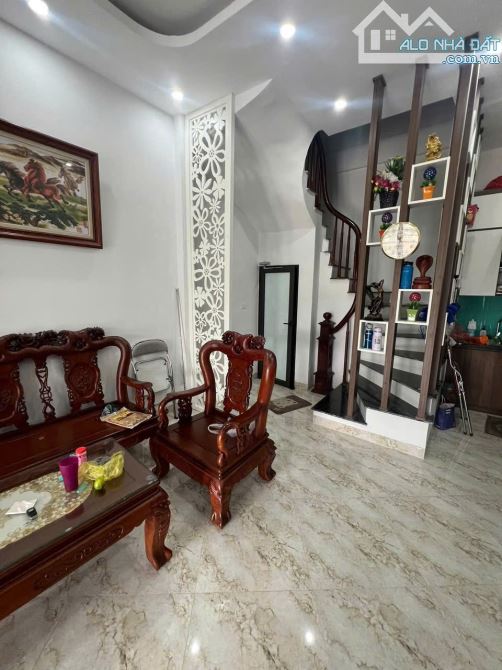 BÁN GẤP NHÀ LIÊN MẠC - VIEW HỒ - Ô TÔ VÀO NHÀ - 65M2 - 7.9 TỶ - 5