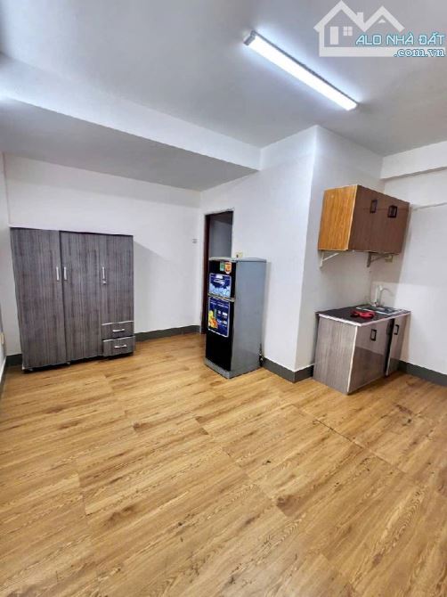 HOT, BÁN GẤP NHÀ ĐƯỜNG BÌNH ĐÔNG [P13, Q8] DT:80M2 (4.5 X18M) 5T,9PN.9WC CHỈ 8.3 TỶ