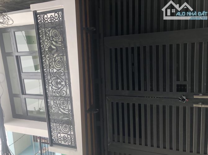 Bán nhà 27m2, 2 phòng ngủ, giá tốt nhất trong phân khú, yên tĩnh