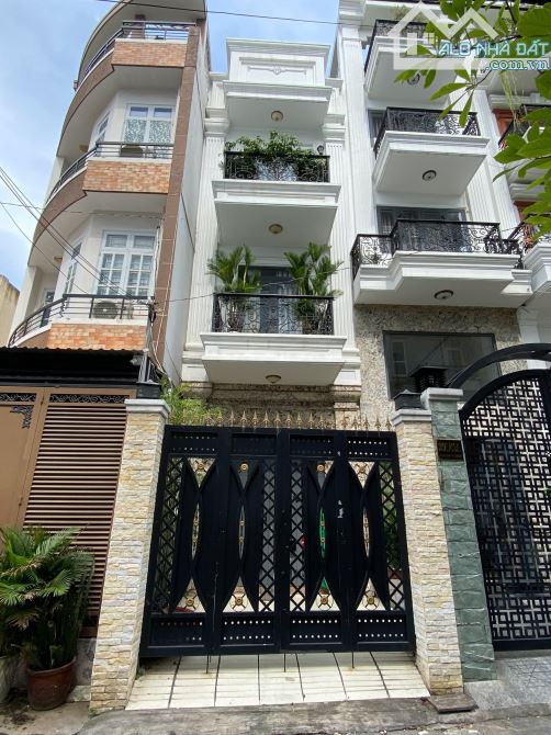 Bán nhà 2 Mặt Tiền đường Nguyễn Cửu Vân Bình Thạnh ,DT:4.1x18m ,1 trệt 3 lầu giá 16.5 tỷ