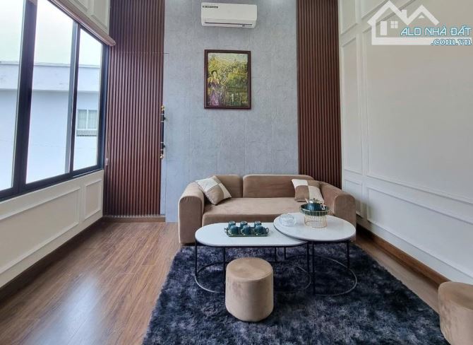 💥Cực Hiếm, Nhà LÔ GÓC 52m2 4 Tầng, 2 Mặt Ngõ Rộng, TT Cầu Giấy, SỔ NÉT nhỉnh 11 tỷ