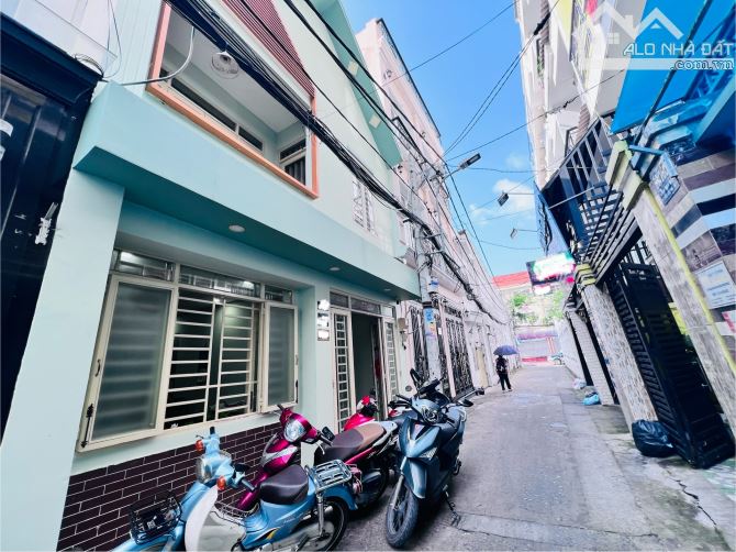 NGANG GẦN 6M - XE HƠI TỚI CỬA - LÂM VĂN BỀN - NHỈNH 8T