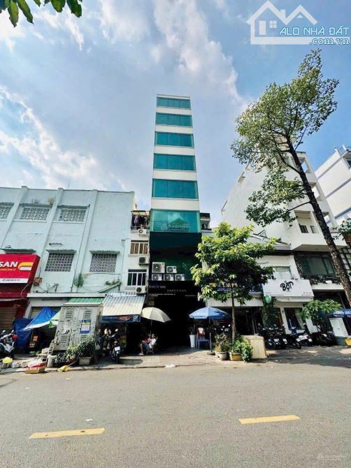 Siêu phẩm tòa nhà 10 tầng MT Nguyễn Công Trứ Q1, 4x16, HĐT sẵn 70tr chỉ 35 tỷ TL