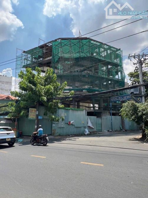 Bán căn góc hai mặt tiền đang xây dựng toà nhà phan huy ích giá 52 tỷ