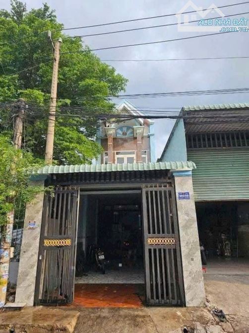 BÁN MT VỪA Ở VUA KINH DOANH TRẦN THỊ KHẮP, TÂN ĐÔNG HIỆP DĨ AN GIÁ 4.6 TI