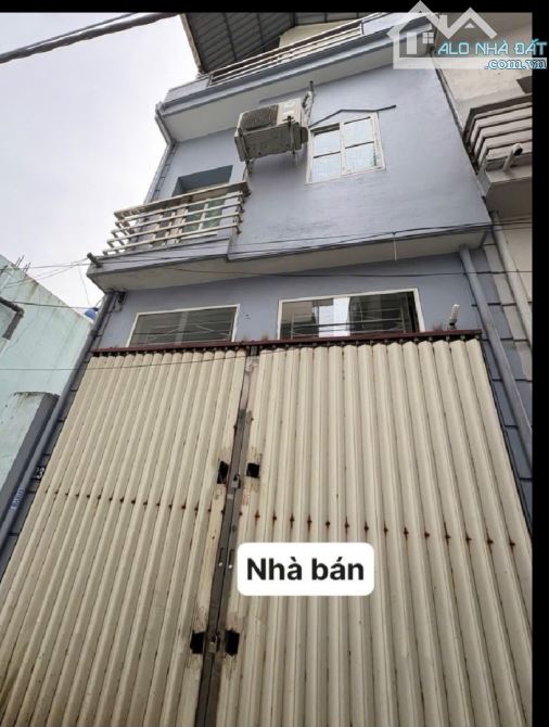 4.15 tỷ/ 3 tầng/ 32 M2/ 3.9 M tiền.Kiêu Kỵ
