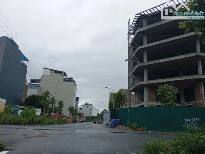 BÁN NHANH LÔ ĐẤT KHU 25.2HA VÂN CANH HOÀI ĐỨC DT 80M MT 6M VỈA HÈ Ô TÔ TRÁNH GIÁ 11.5 TỶ