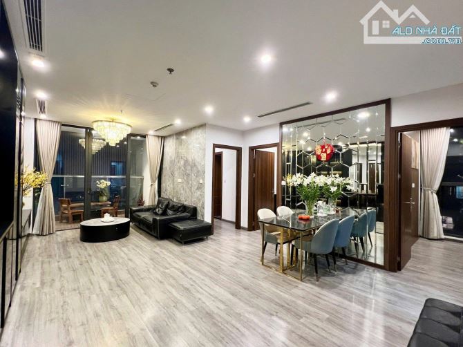 Cần bán chung cư A14 Nam Trung Yên 3 phòng ngủ 2 vệ sinh nội thất xịn ban công hướng mát