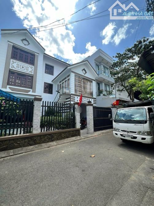 BIỆT THỰ PHONG CÁCH NHẬT – NGANG KHỦNG 12M – HẺM XE TẢI – 150M2 📌 Mã căn: NTK-25.7-563